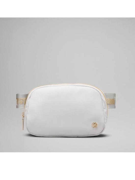 lululemon athletica Handbags - NWT Lululemon Everywhere Belt Bag